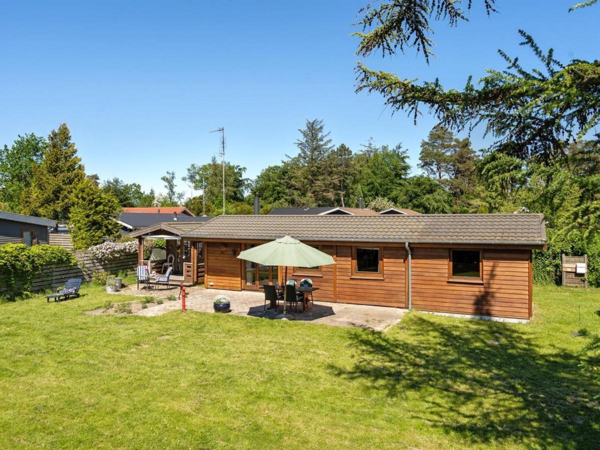 Holiday Home Agda - 100M From The Sea In Lolland- Falster And Mon By Interhome Bøtø By エクステリア 写真